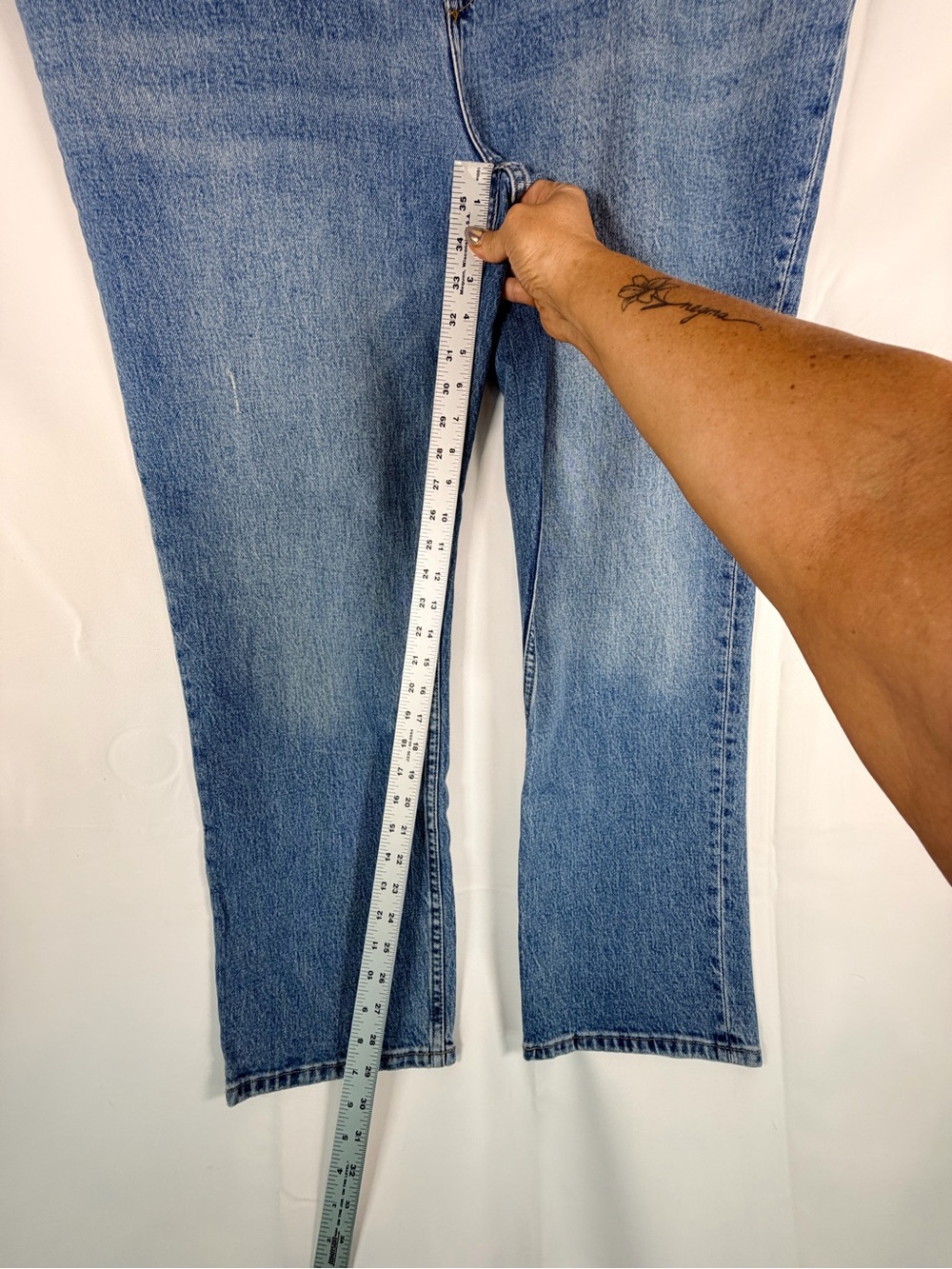 ABERCROMBIE & FITCH Women’s Size 33/16 Denim Jeans 90s Straight Ultra High Rise - Picture 9 of 14